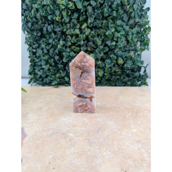 Pink Petal agate cotton candy agate tower quartz crystal druzy girly witch - Picture 3 of 6